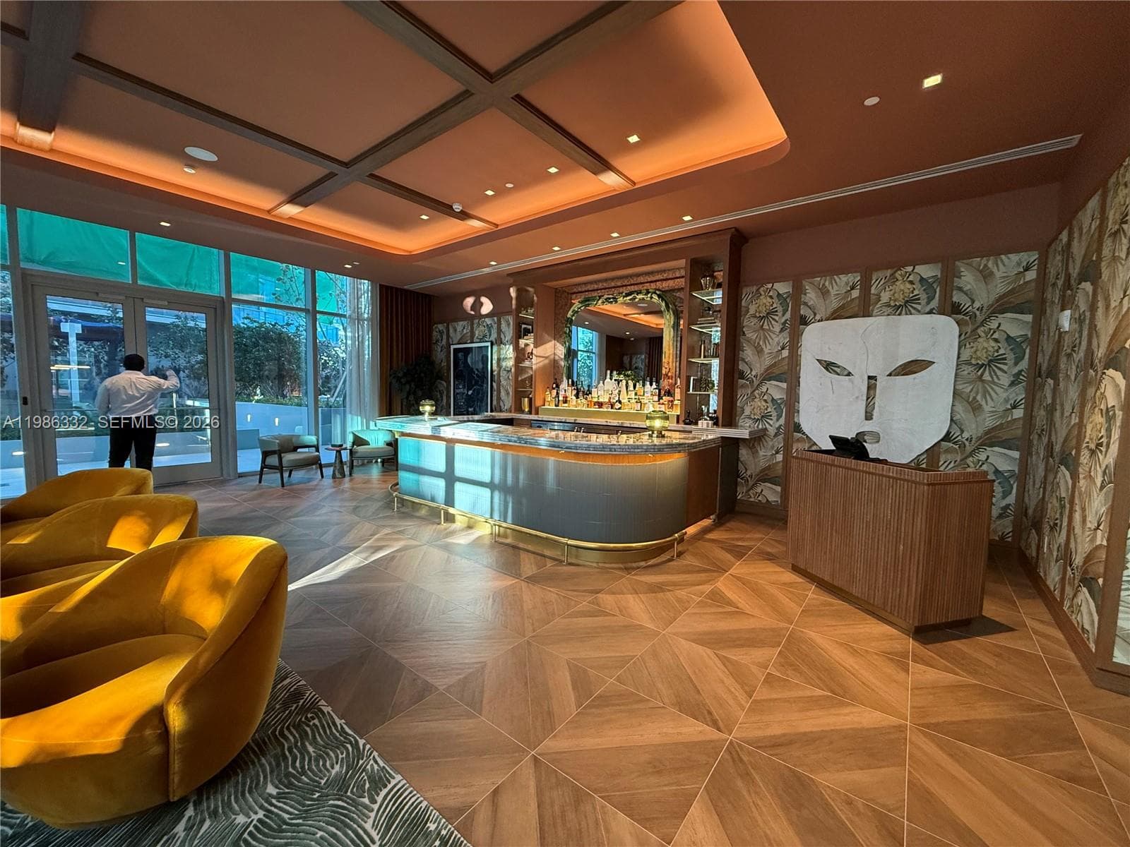77 SE 5 St # 2015, Miami FL 33131 — 40