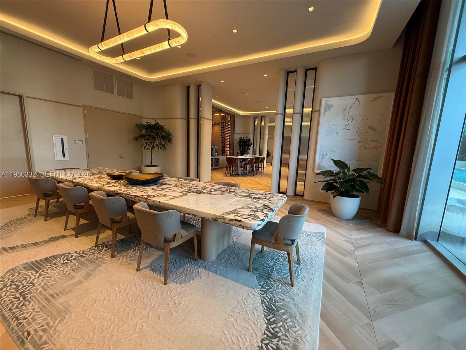 77 SE 5 St # 2015, Miami FL 33131 — 68