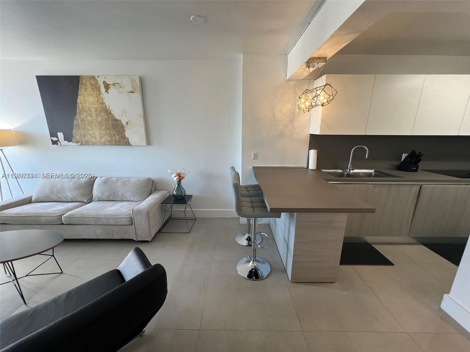 100 Lincoln Rd # 620, Miami Beach FL 33139 — 2