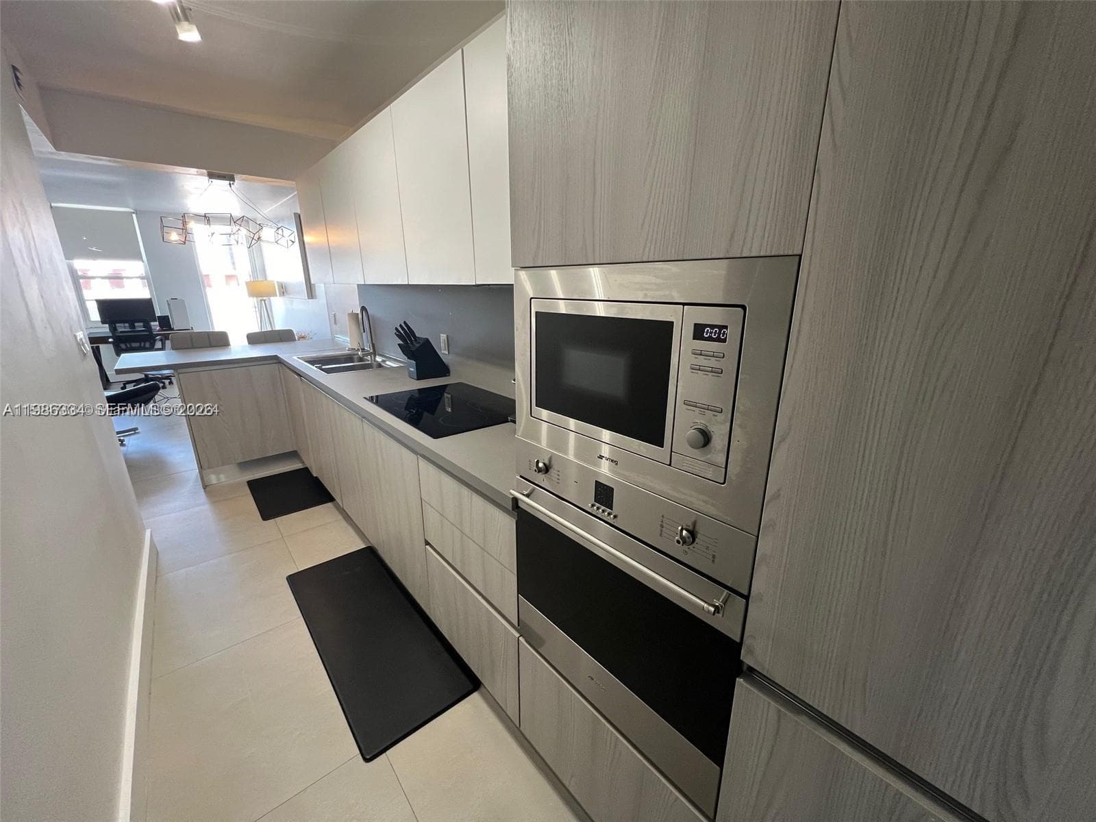 100 Lincoln Rd # 620, Miami Beach FL 33139 — 3