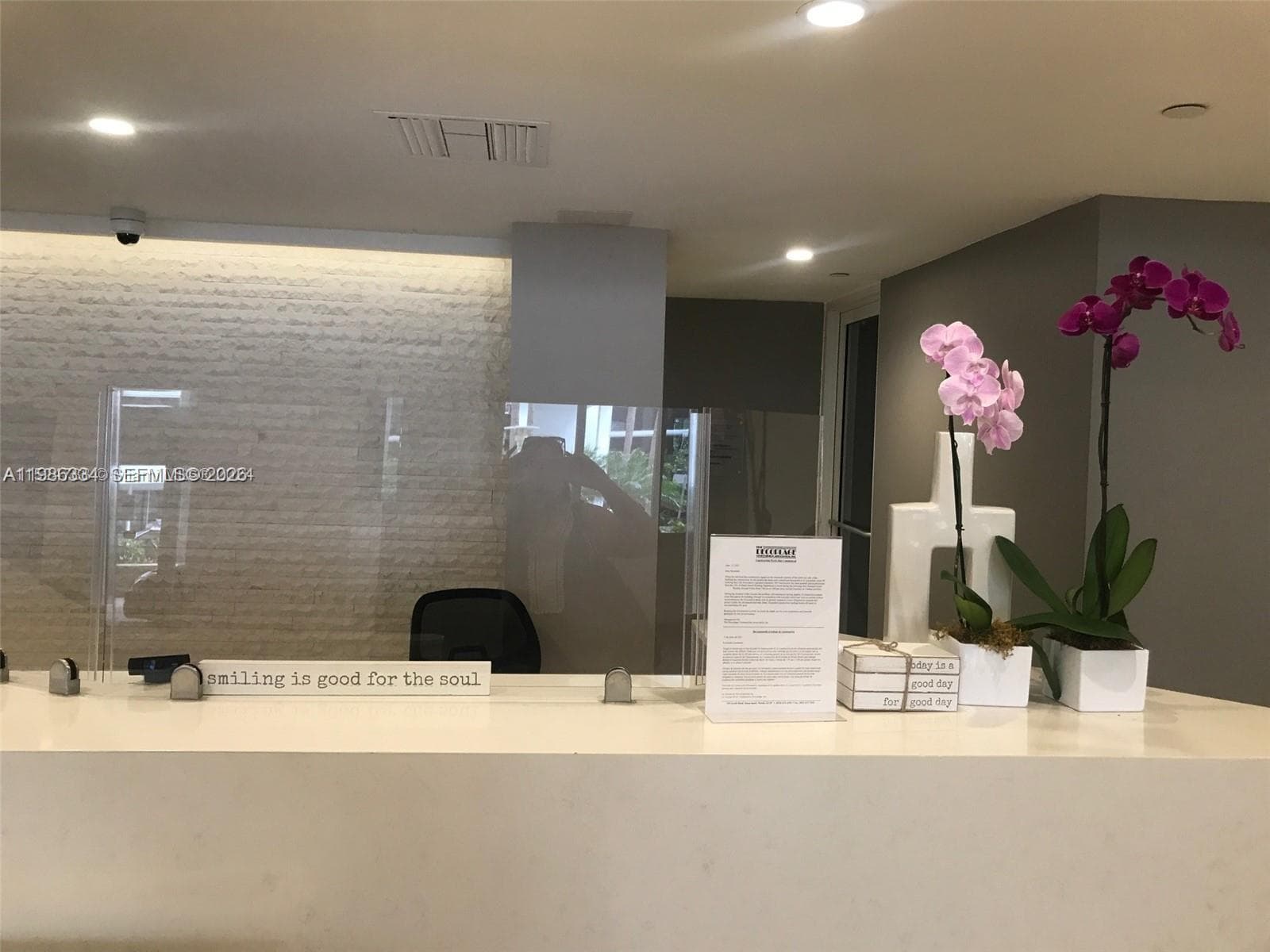 100 Lincoln Rd # 620, Miami Beach FL 33139 — 14