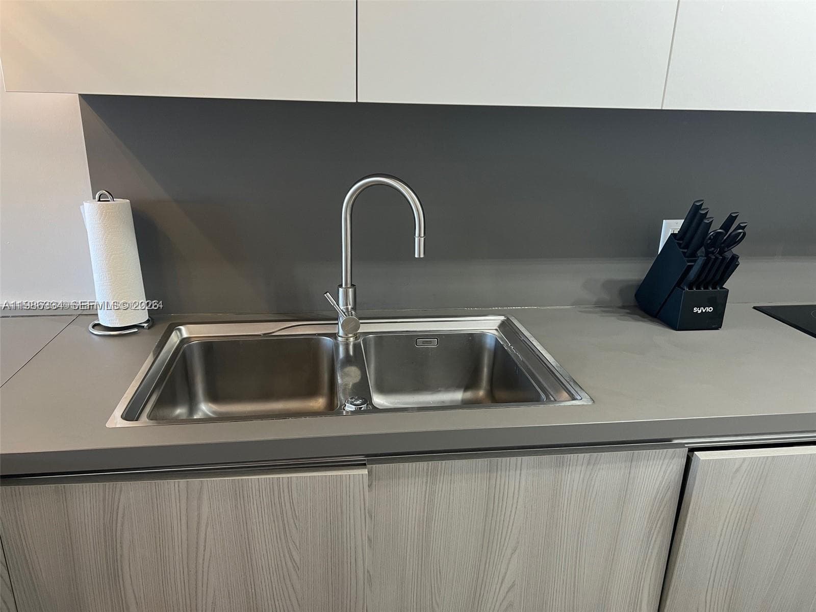 100 Lincoln Rd # 620, Miami Beach FL 33139 — 15