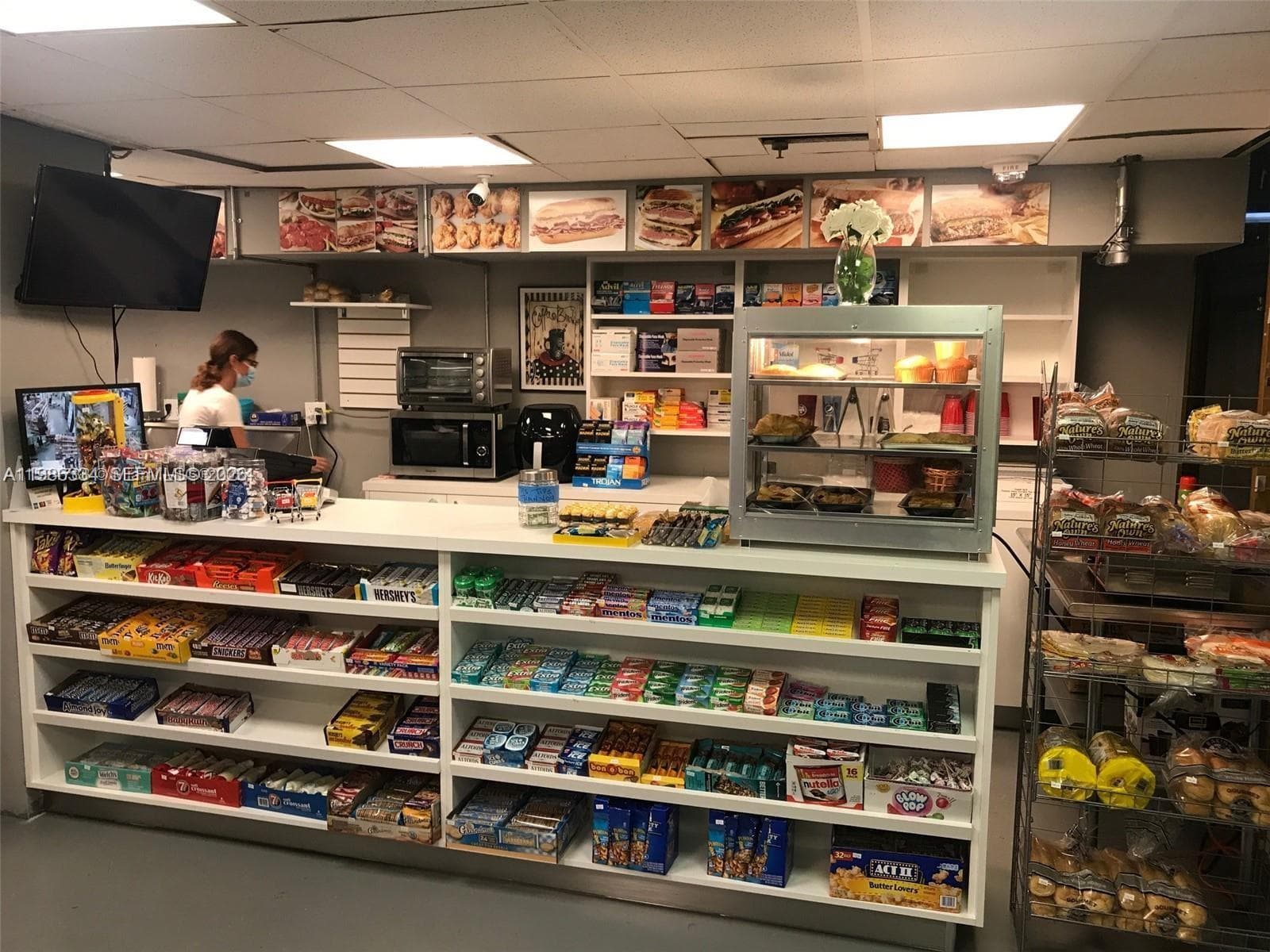 100 Lincoln Rd # 620, Miami Beach FL 33139 — 19
