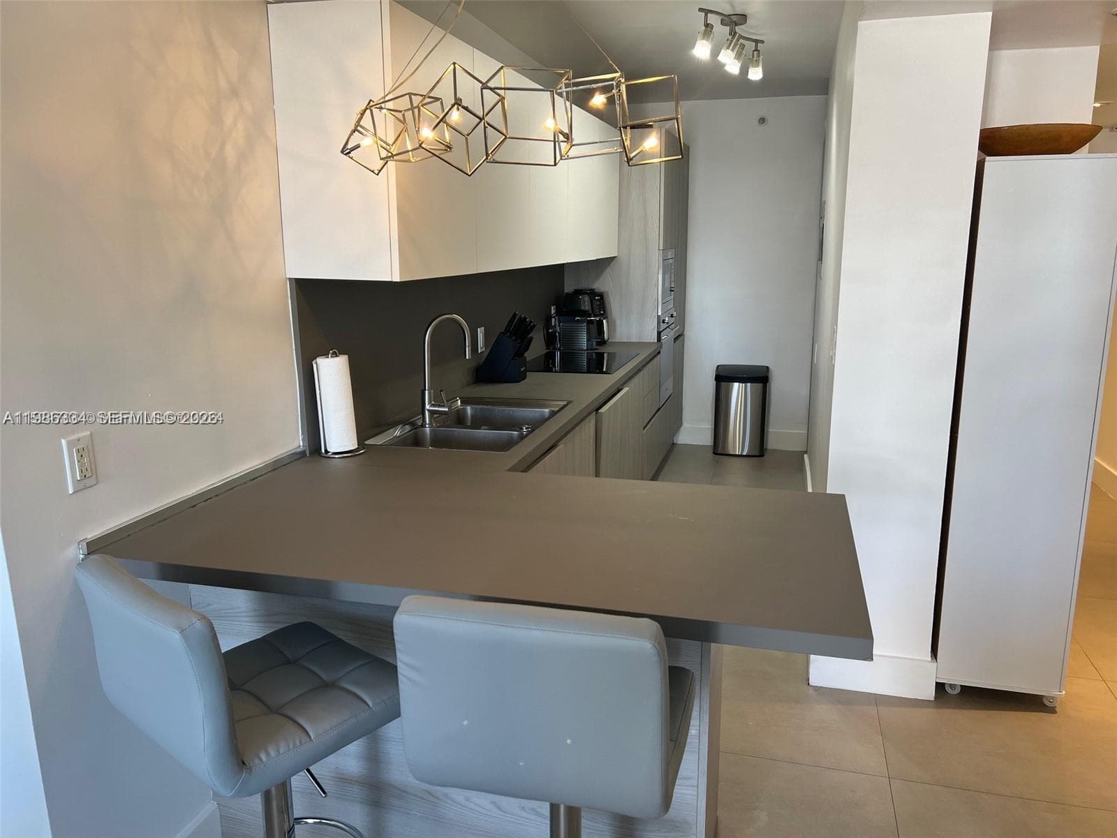 100 Lincoln Rd # 620, Miami Beach FL 33139 — 4
