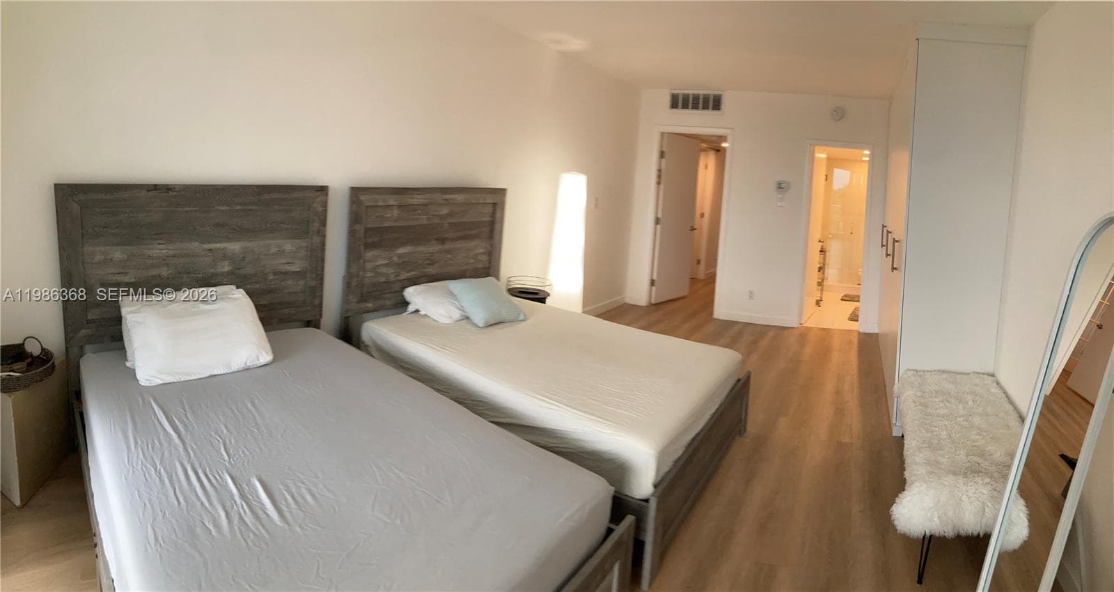 5401 Collins Ave # 320, Miami Beach FL 33140 — 27