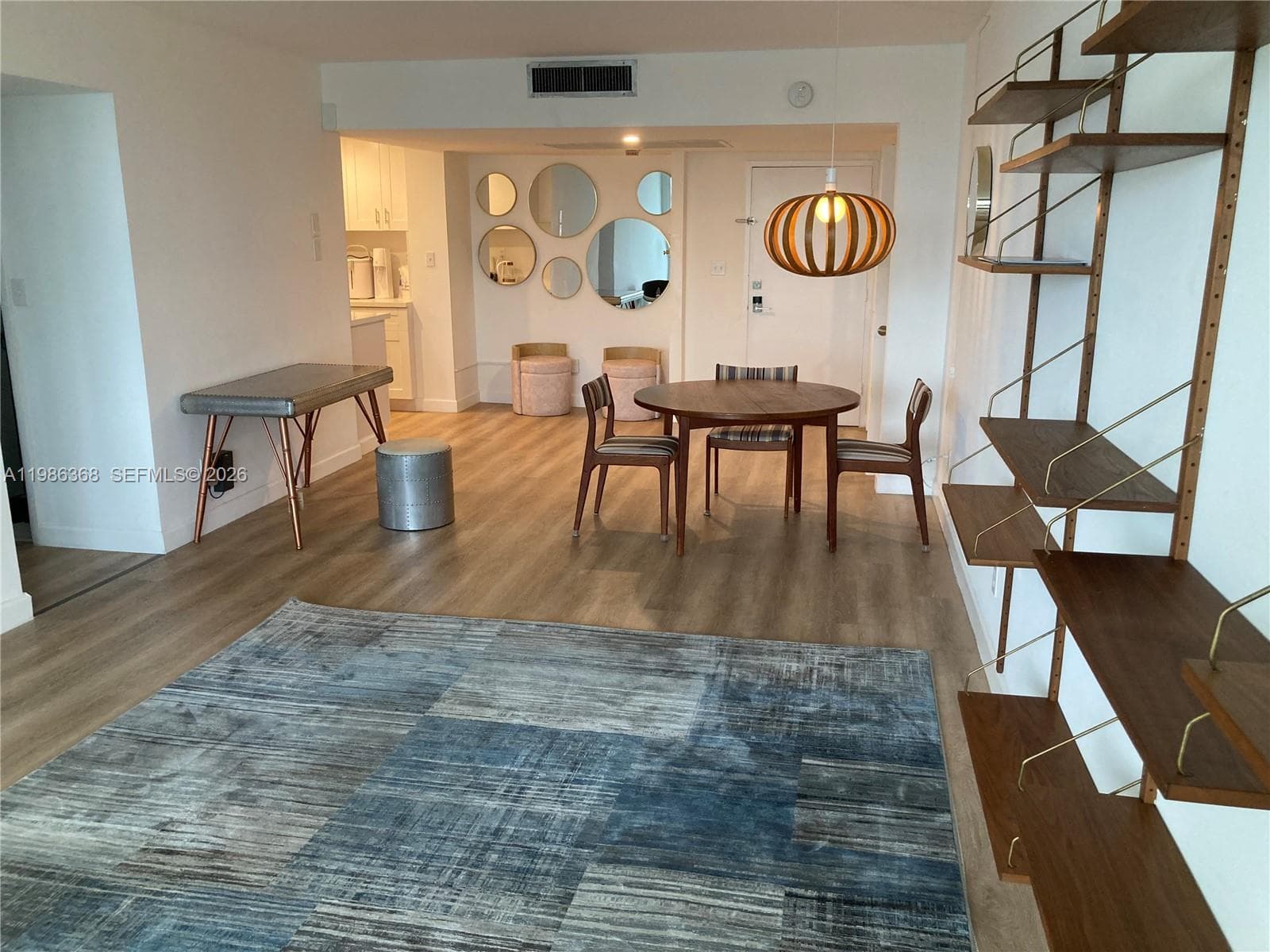 5401 Collins Ave # 320, Miami Beach FL 33140 — 43