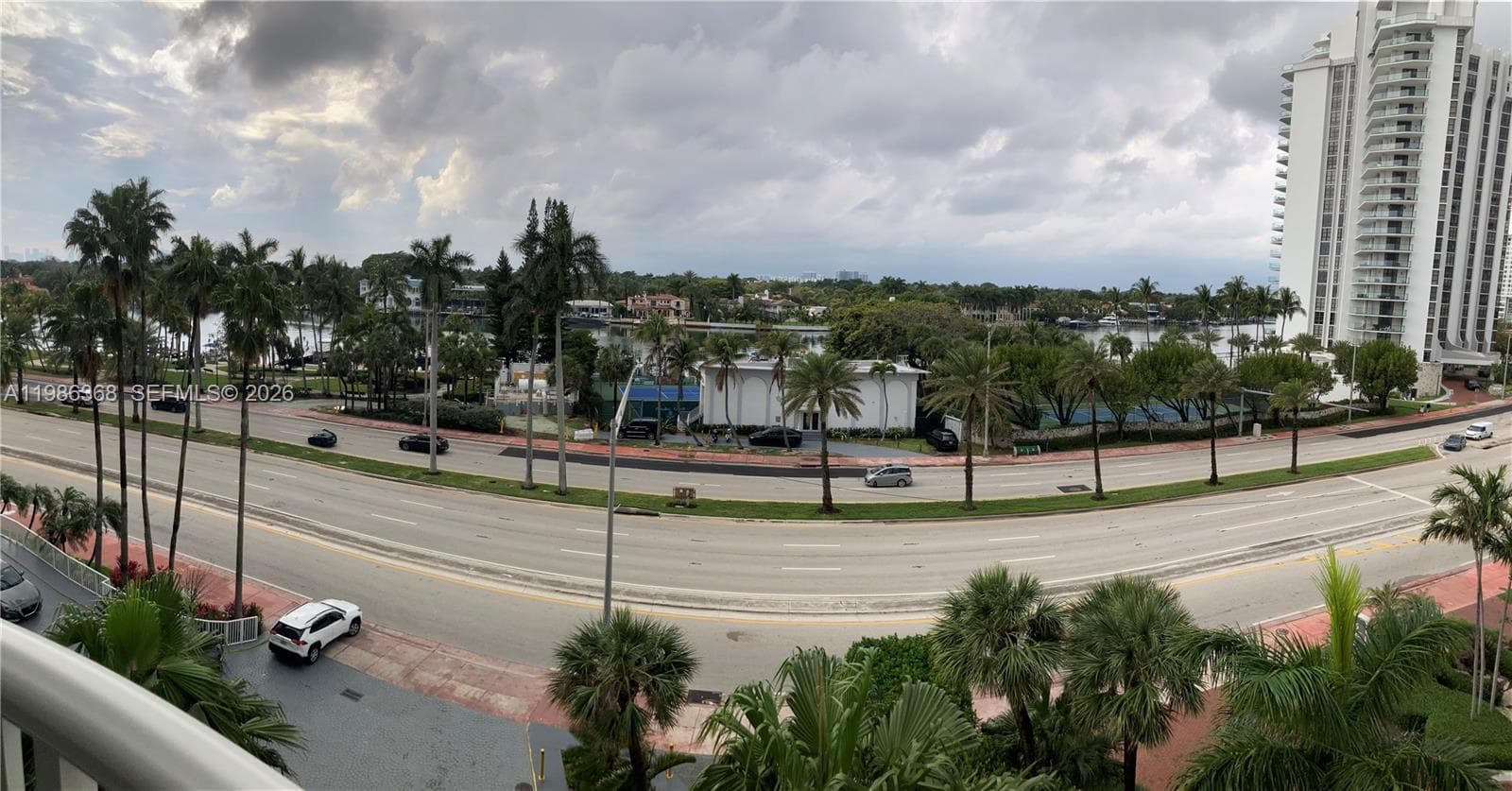 5401 Collins Ave # 320, Miami Beach FL 33140 — 53