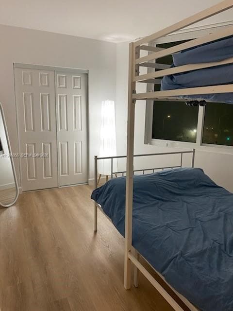 5401 Collins Ave # 320, Miami Beach FL 33140 — 32