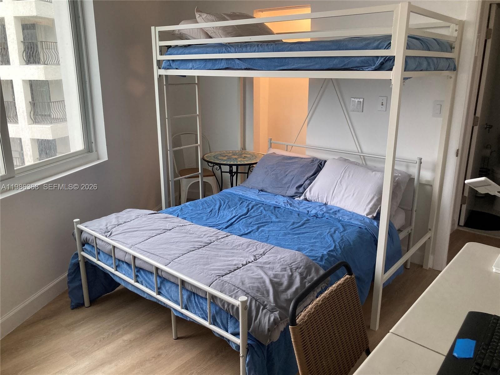 5401 Collins Ave # 320, Miami Beach FL 33140 — 33