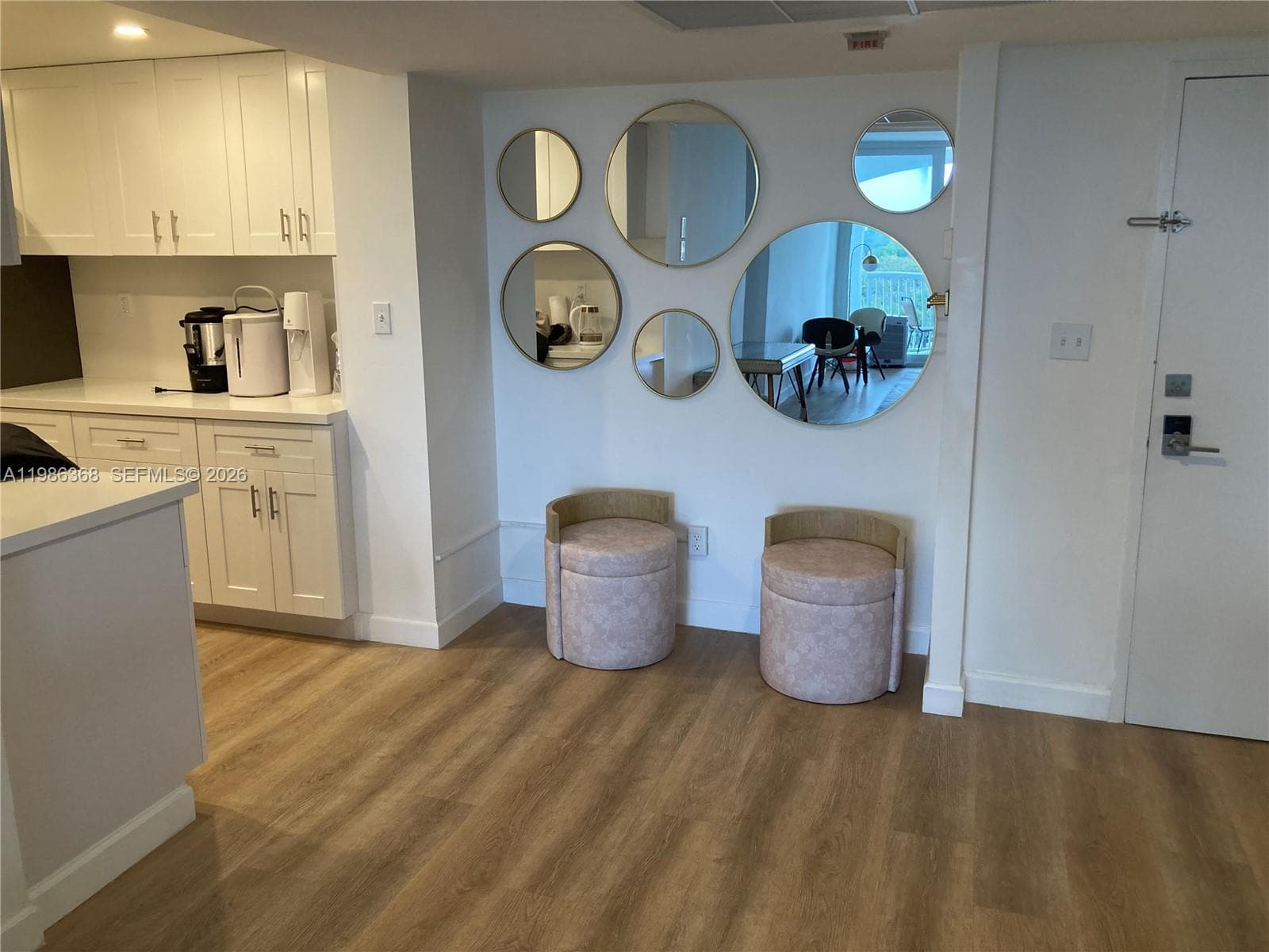5401 Collins Ave # 320, Miami Beach FL 33140 — 39