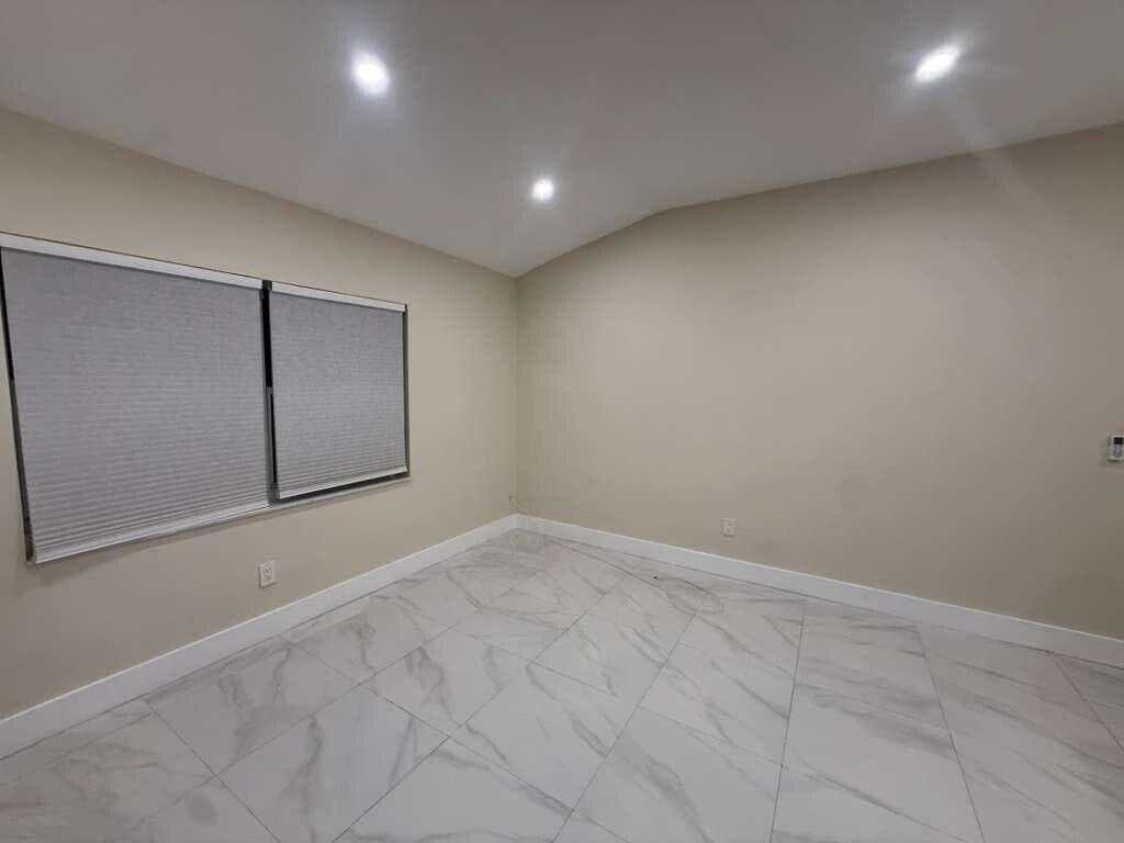 3373 SW 7th Street, Miami FL 33135 — 23