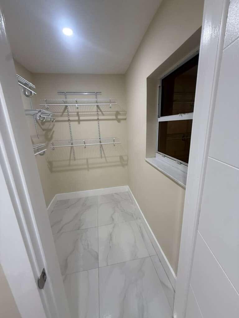 3373 SW 7th Street, Miami FL 33135 — 6