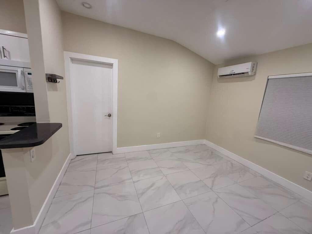 3373 SW 7th Street, Miami FL 33135 — 14