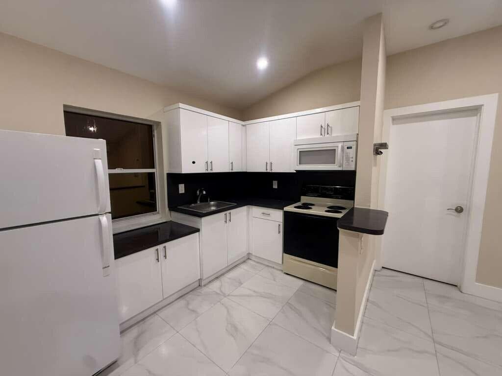 3373 SW 7th Street, Miami FL 33135 — 15