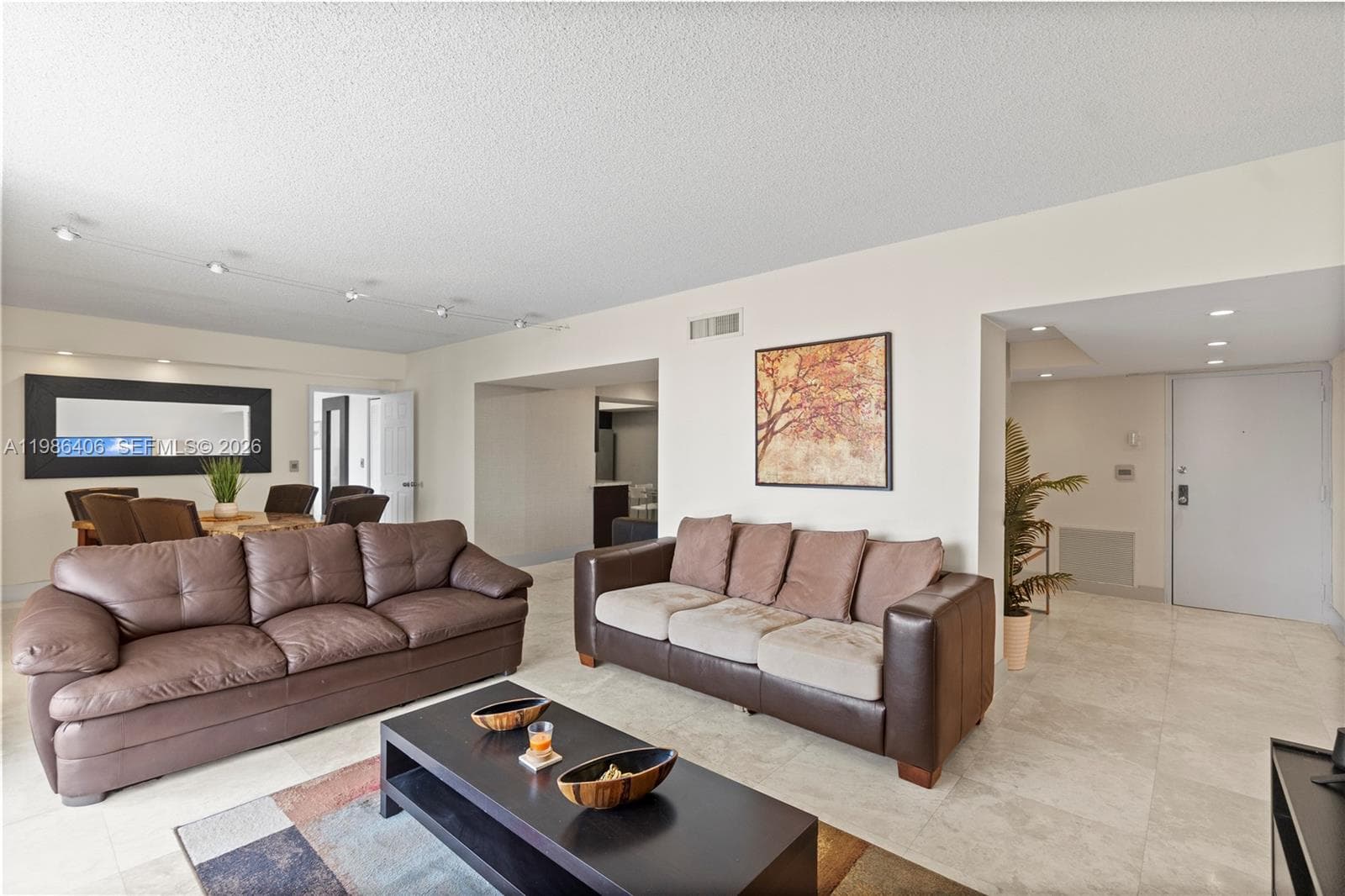 18181 NE 31st Ct, Aventura FL 33160 — 11