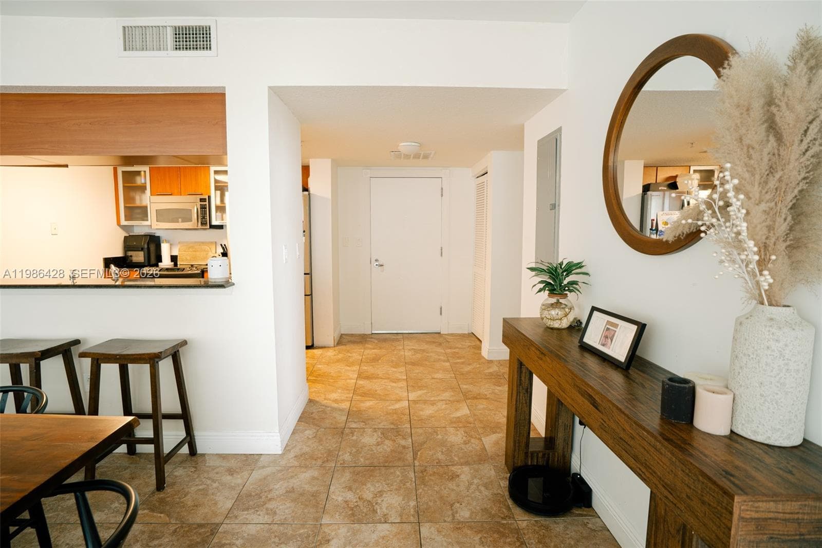 1800 N Bayshore Dr # 1412, Miami FL 33132 — 12
