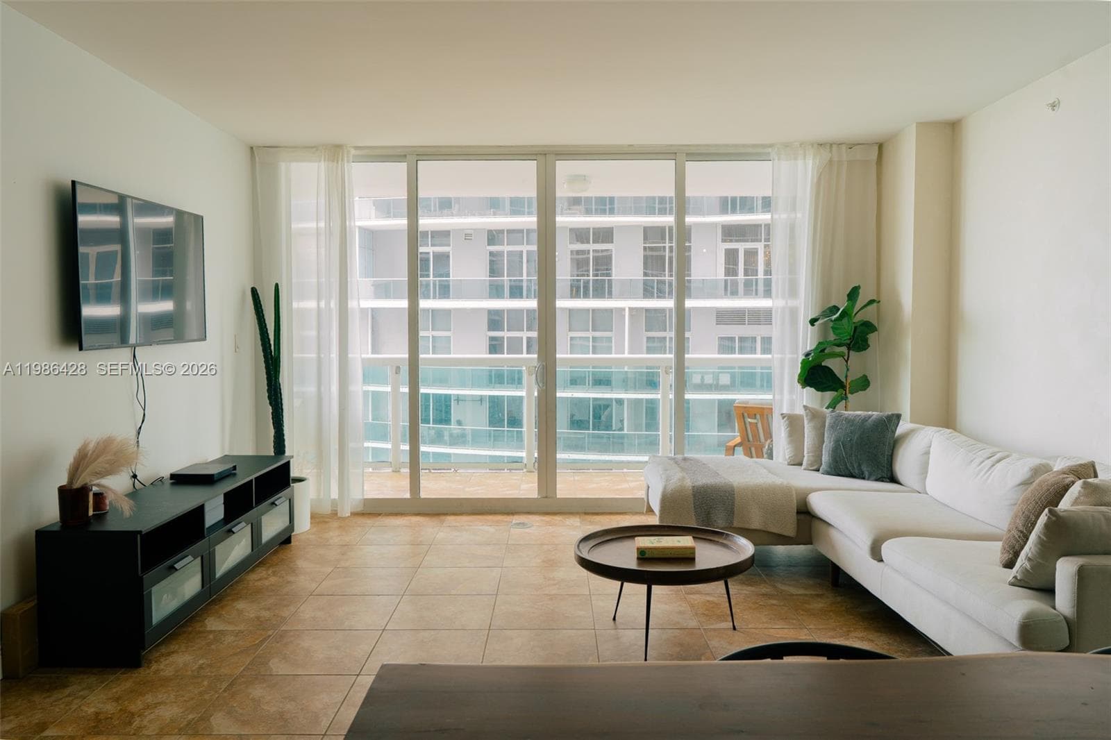 1800 N Bayshore Dr # 1412, Miami FL 33132 — 5