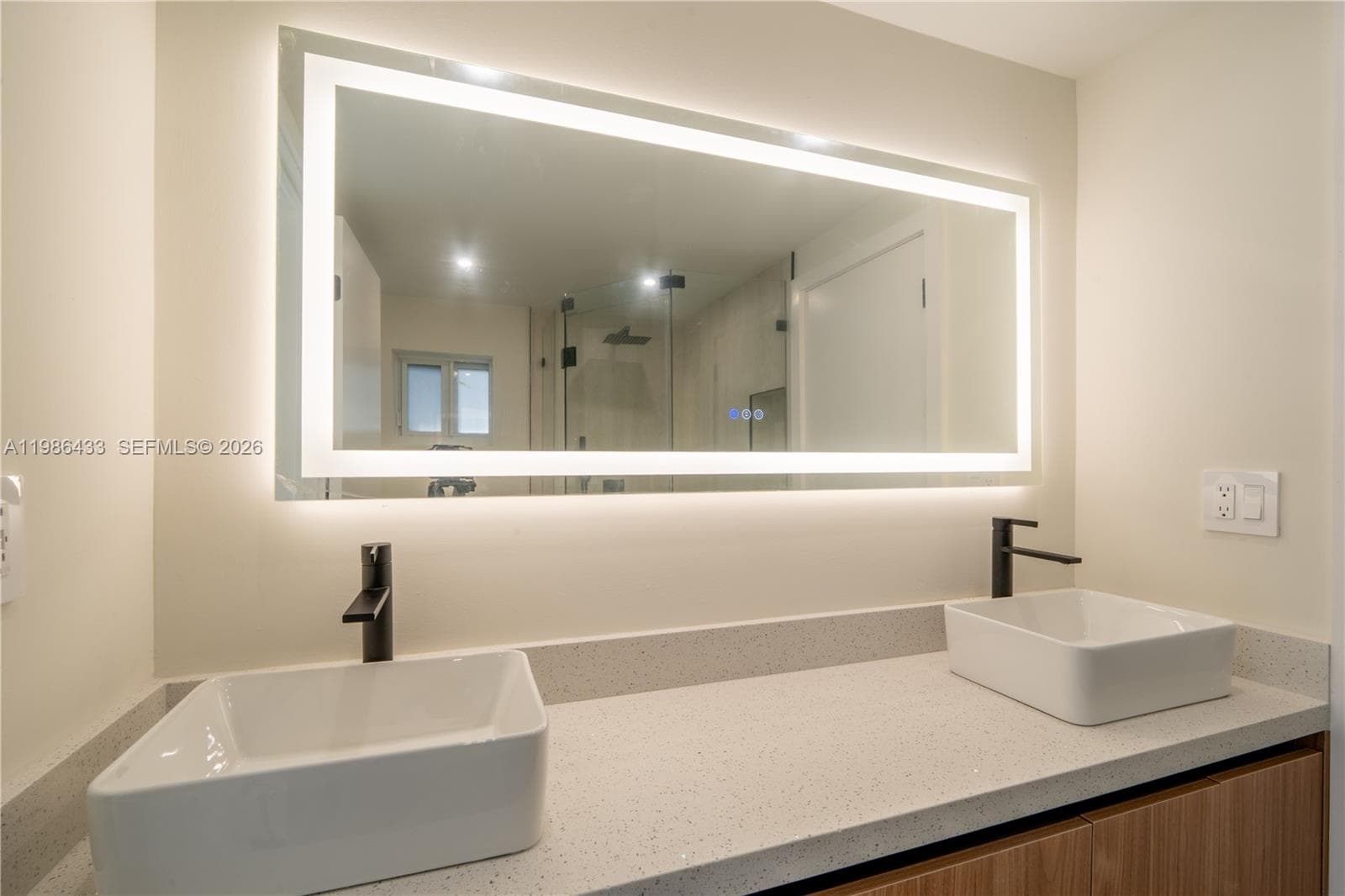 323 NW 104th Ter, Miami FL 33150 — 20