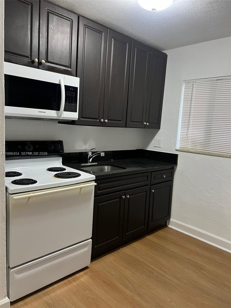 180 NE 71st St # 2, Miami FL 33138 — 5
