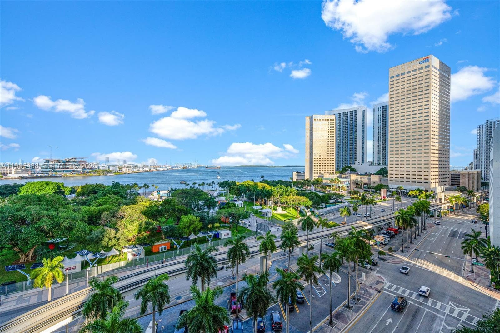 50 Biscayne Blvd # 2507, Miami FL 33132 — 23