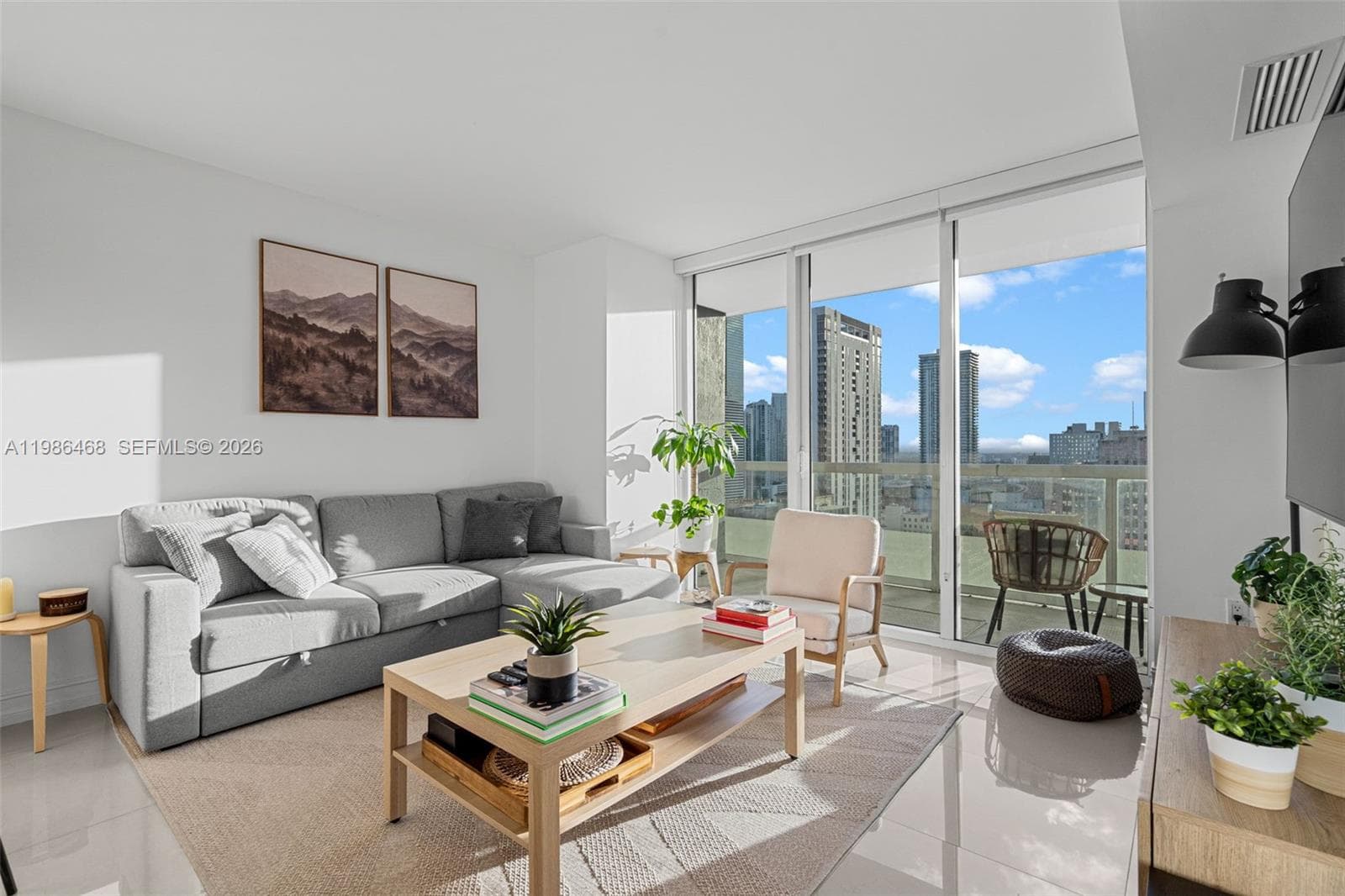 50 Biscayne Blvd # 2507, Miami FL 33132 — 2