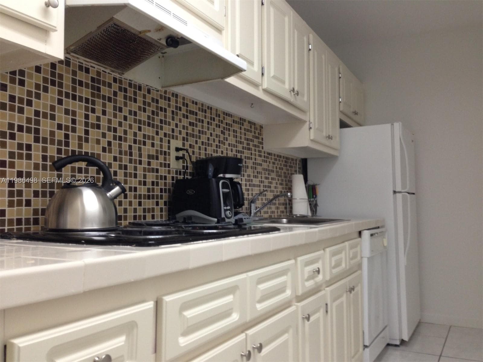100 Lincoln Rd # 336, Miami Beach FL 33139 — 5