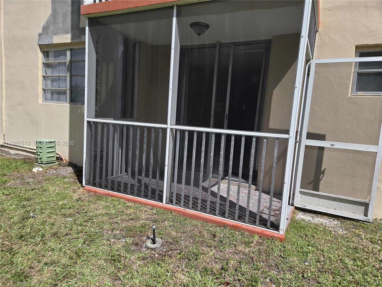 1700 NE 191st St # 100, Miami FL 33179 — 22