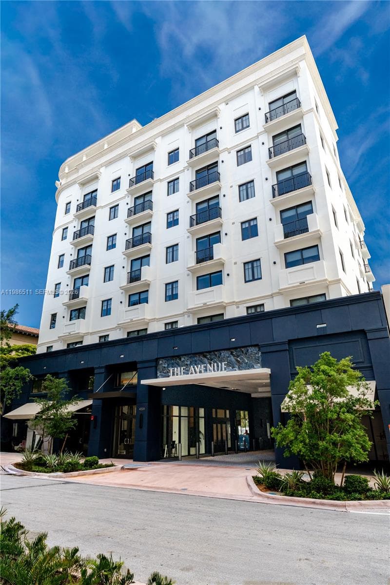 4220 Laguna Street #703 # 703, Coral Gables FL 33146 — 1