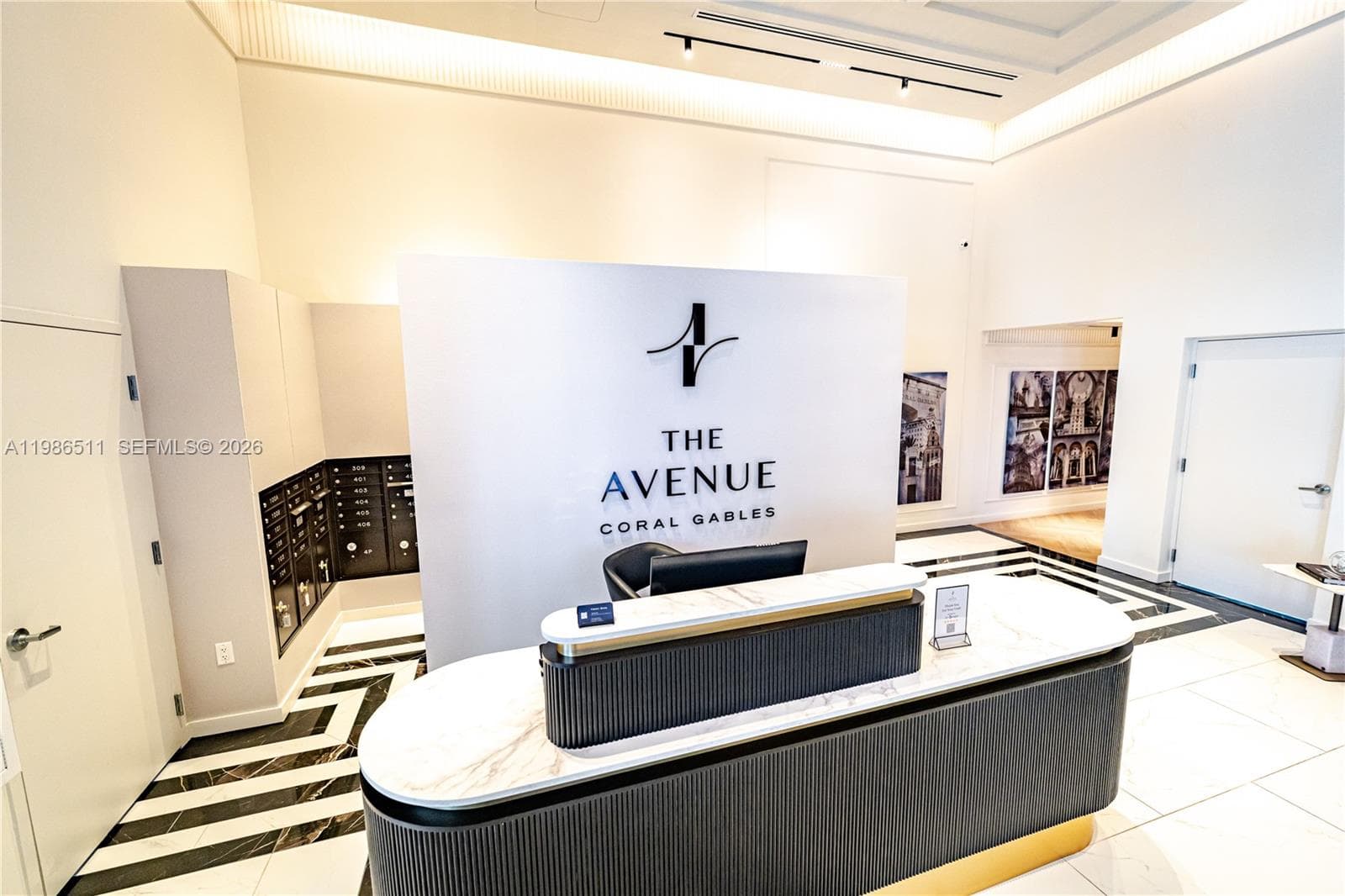 4220 Laguna Street #703 # 703, Coral Gables FL 33146 — 9