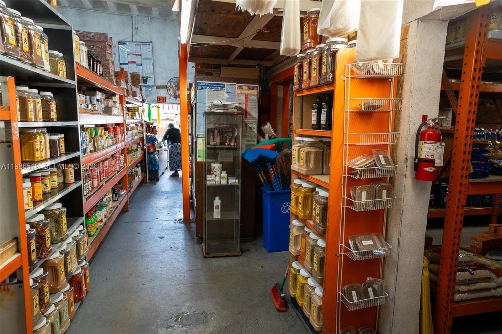 1227 NW 21st Street, FL 33142 — 15