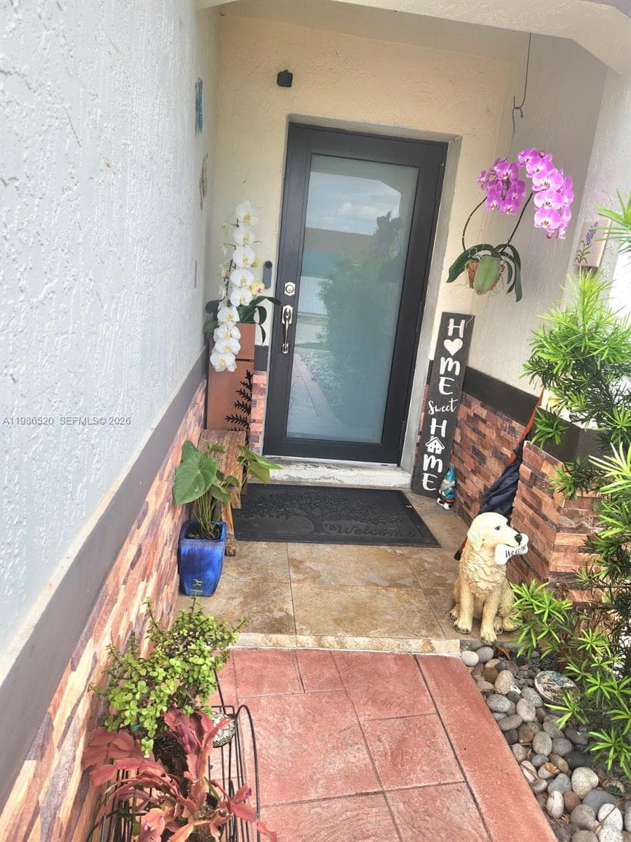 14330 SW 179th Ln, Miami FL 33177 — 3
