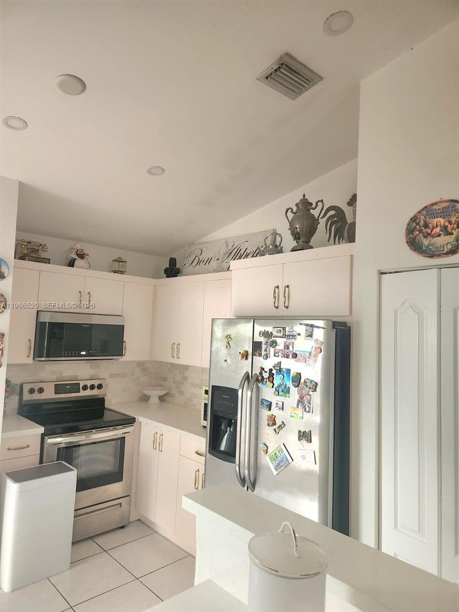 14330 SW 179th Ln, Miami FL 33177 — 11