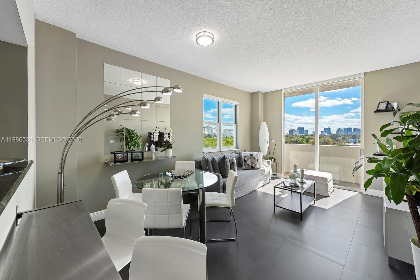 3000 CORAL WAY # 416, Miami FL 33145 — 1