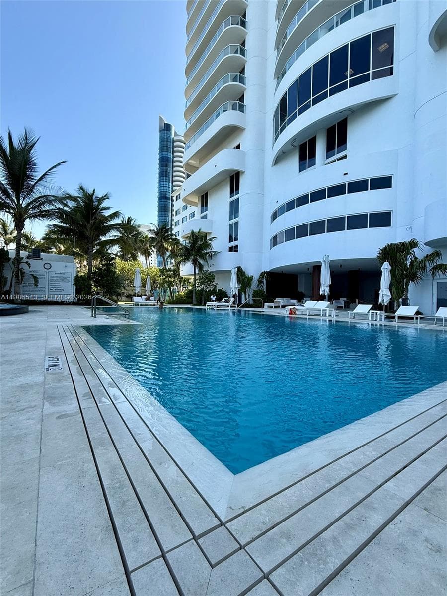 6365 Collins Ave # 904, Miami Beach FL 33141 — 11