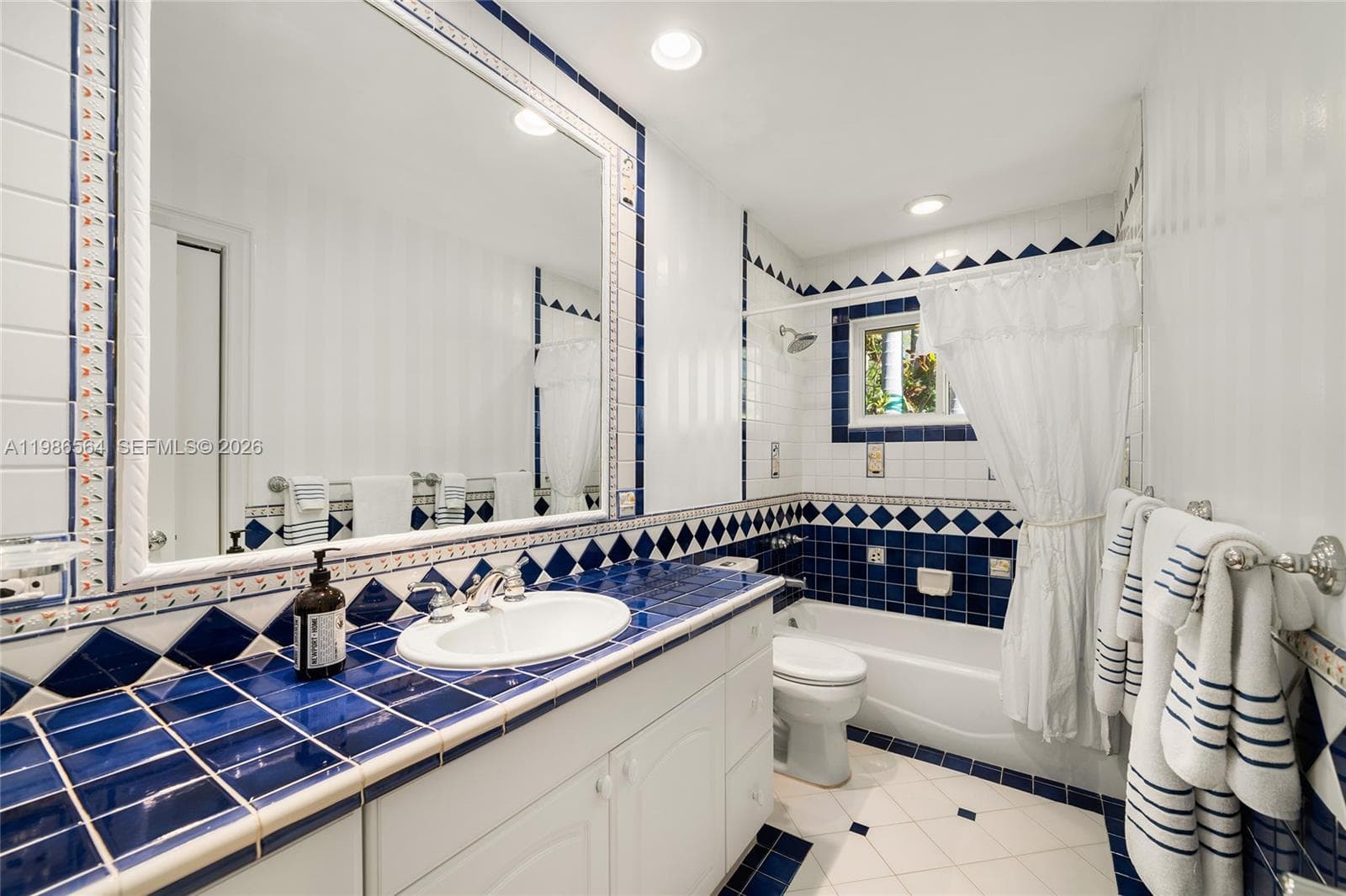 269 Cranwood Dr, Key Biscayne FL 33149 — 90