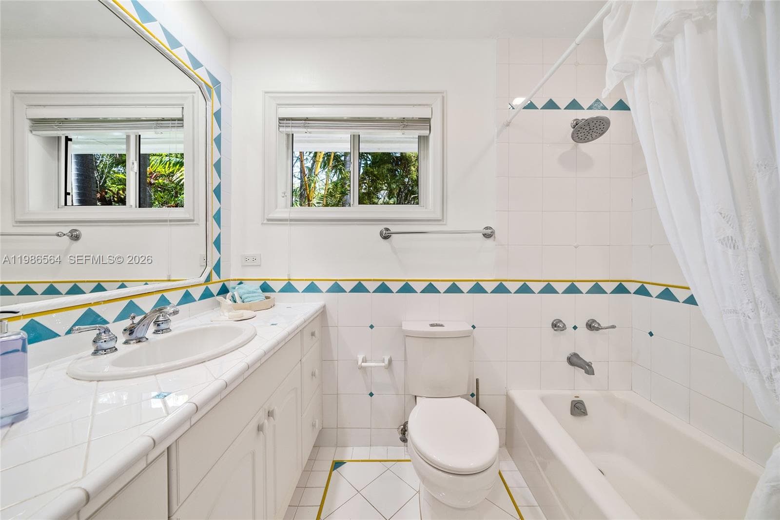269 Cranwood Dr, Key Biscayne FL 33149 — 84