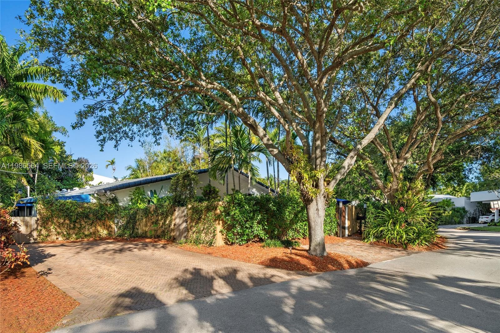 269 Cranwood Dr, Key Biscayne FL 33149 — 20