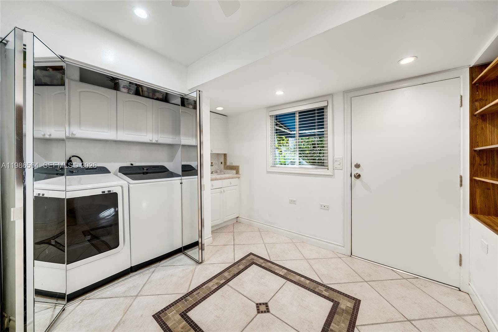 269 Cranwood Dr, Key Biscayne FL 33149 — 93