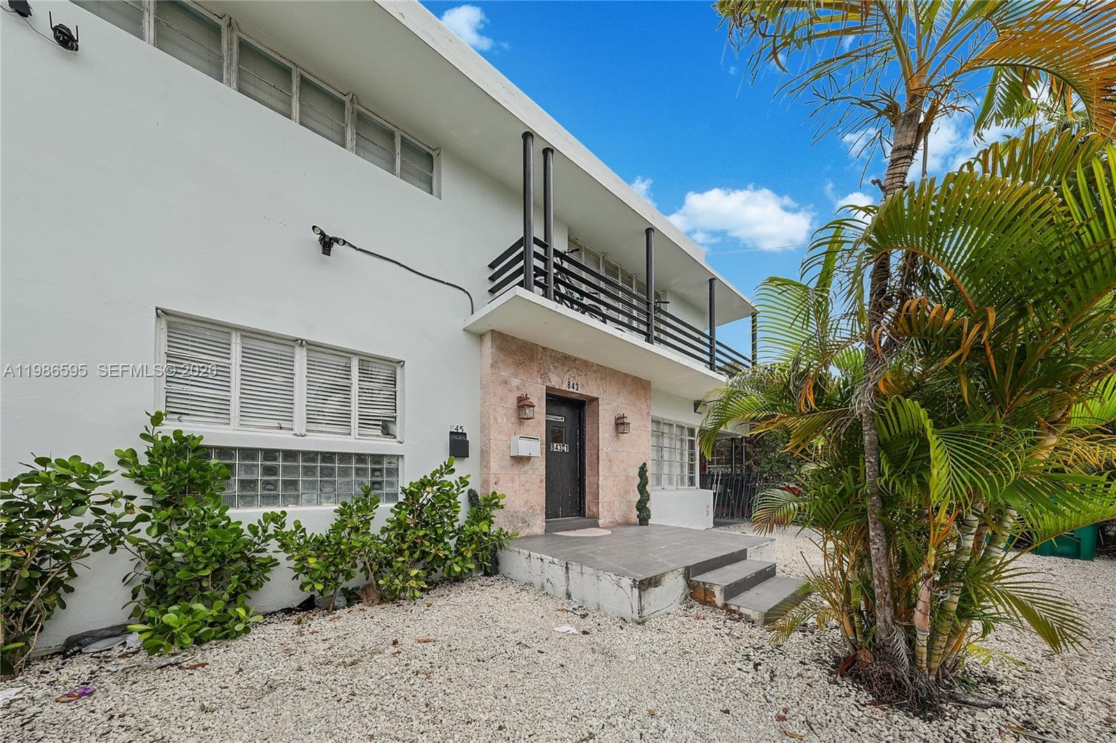 843 NW 3rd St # 1, Miami FL 33128 — 1