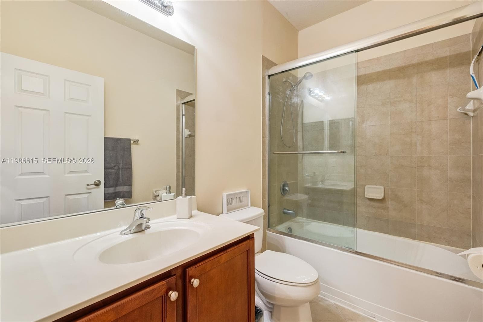 4233 SW 164th Ct, Miami FL 33185 — 23