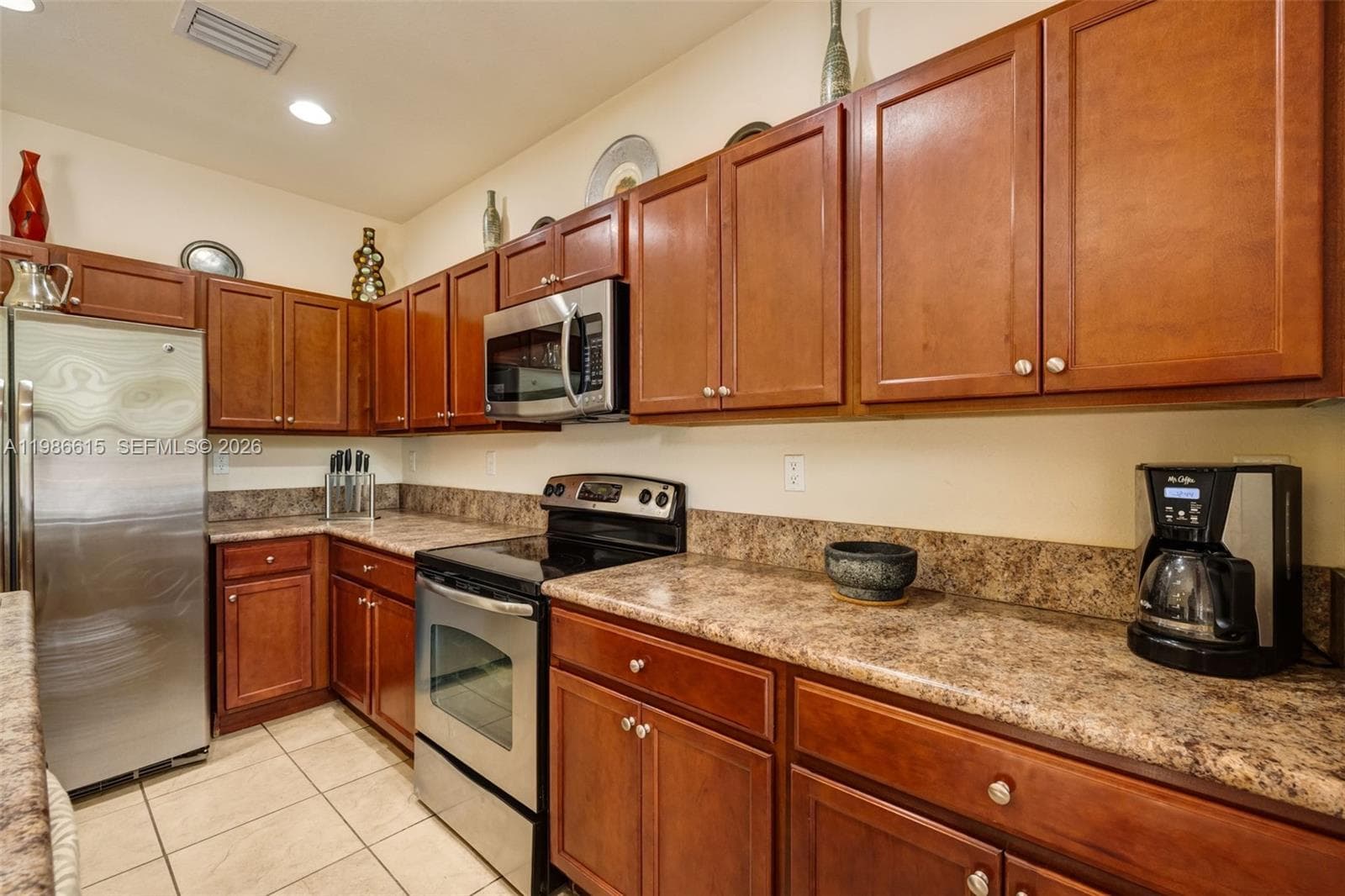 4233 SW 164th Ct, Miami FL 33185 — 10