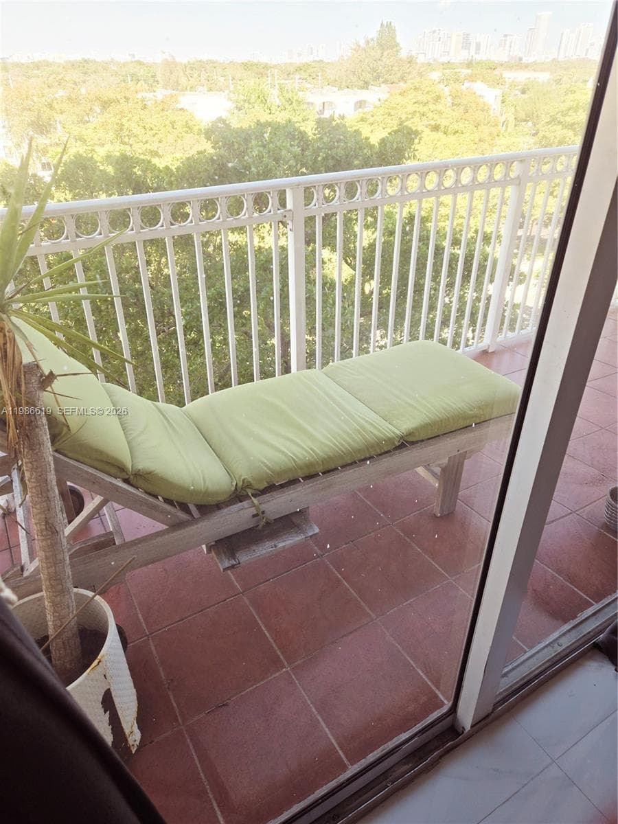 1650 Coral Way # 702, Miami FL 33145 — 25