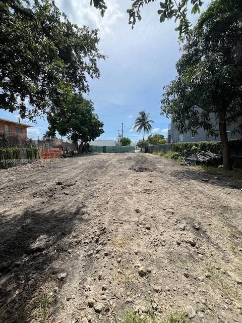 1976 NW 25th Ave, Miami FL 33125 — 5