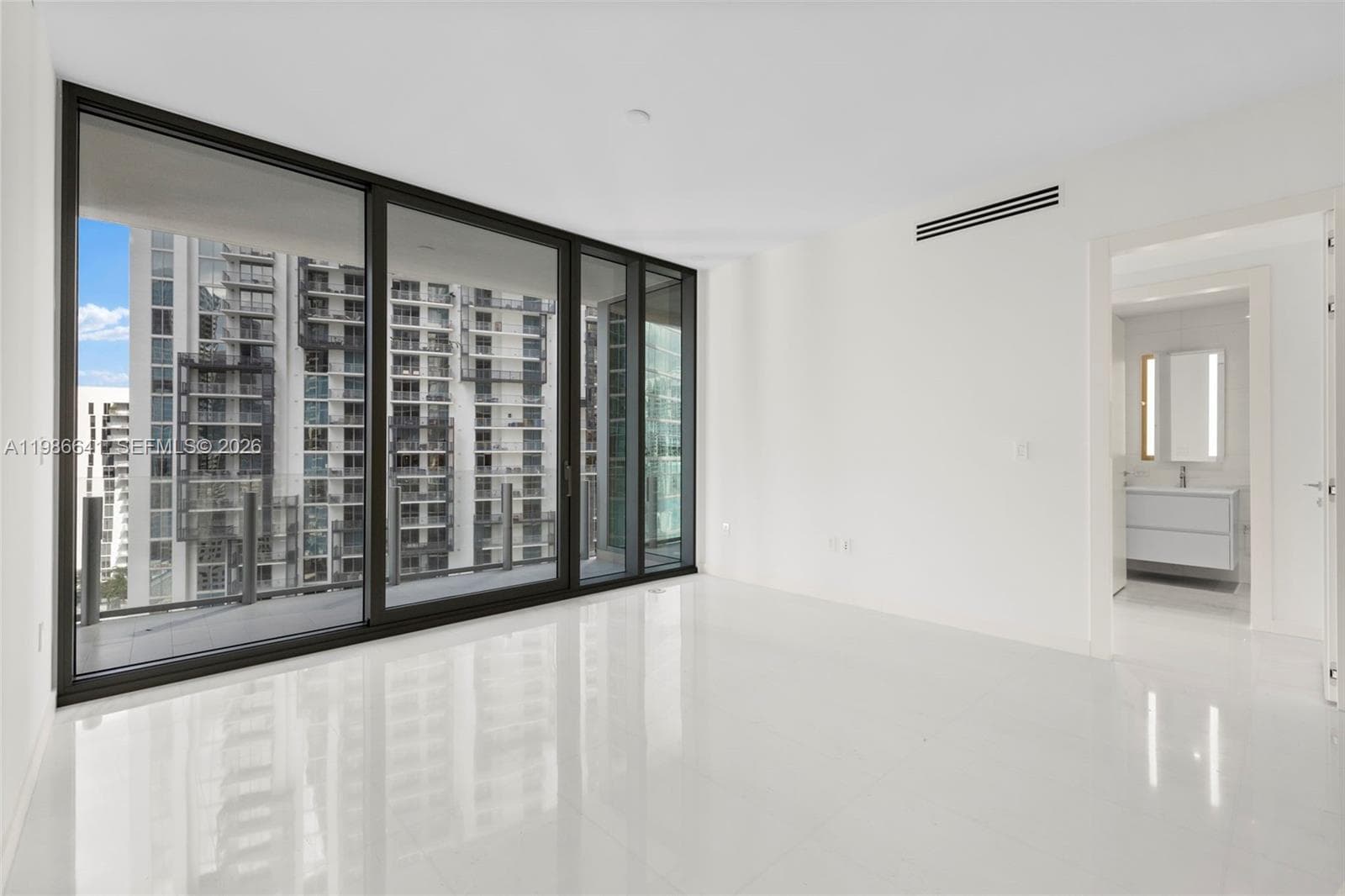 300 Biscayne Blvd Way # 2409, Miami FL 33131 — 16