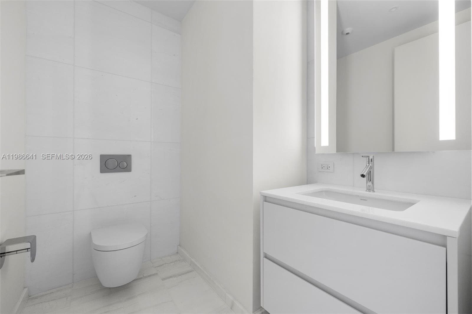 300 Biscayne Blvd Way # 2409, Miami FL 33131 — 22
