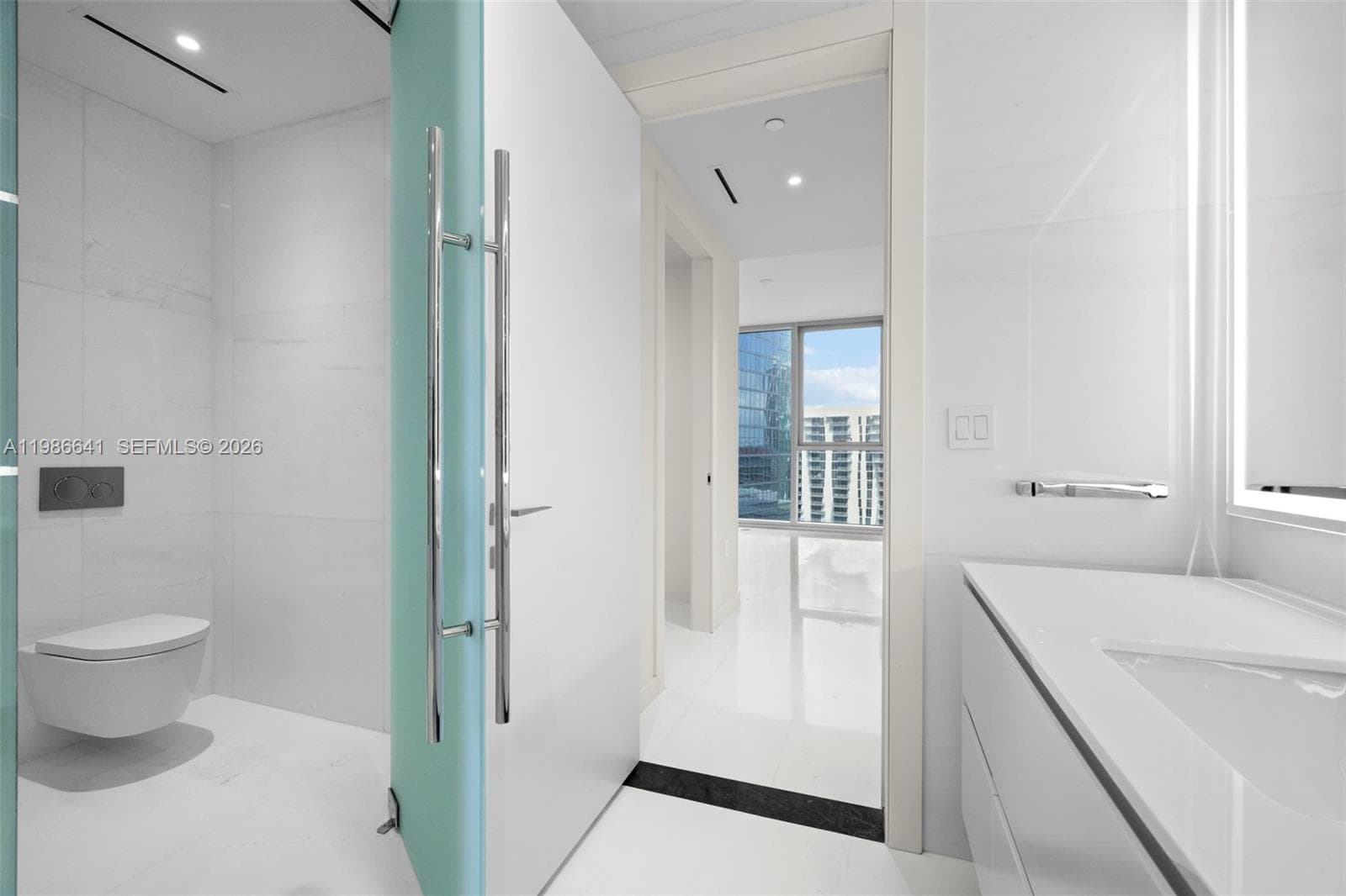 300 Biscayne Blvd Way # 2409, Miami FL 33131 — 36