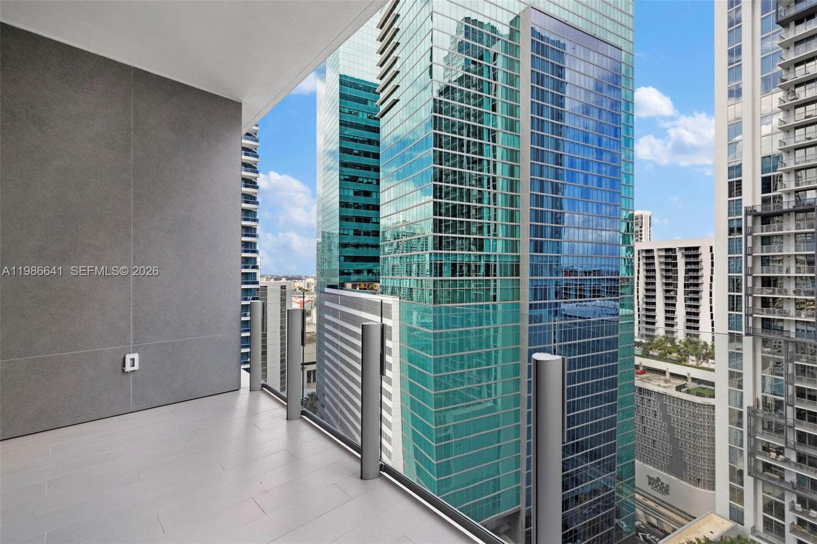 300 Biscayne Blvd Way # 2409, Miami FL 33131 — 41