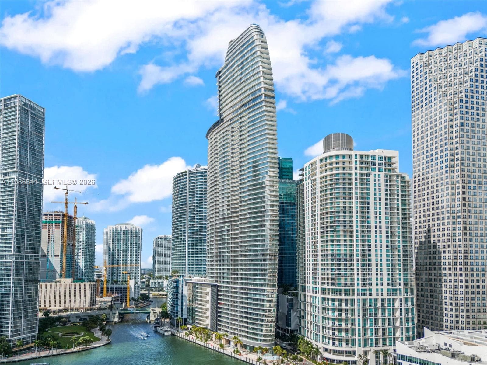 300 Biscayne Blvd Way # 2409, Miami FL 33131 — 45