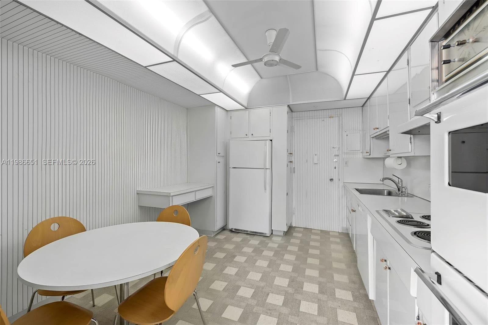 5055 Collins Ave # 5M, Miami Beach FL 33140 — 7