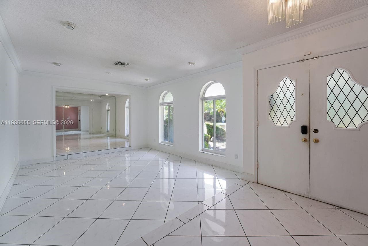 10805 SW 128th Ter, Miami FL 33176 — 6